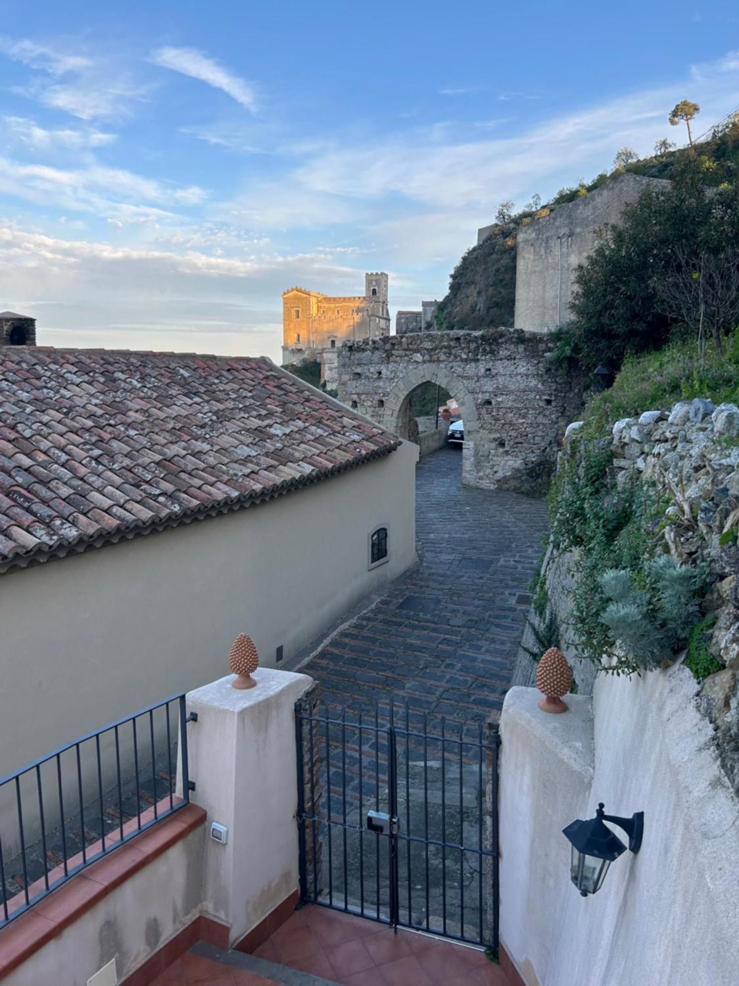 Casa Gambino Bed and Breakfast Savoca Esterno foto