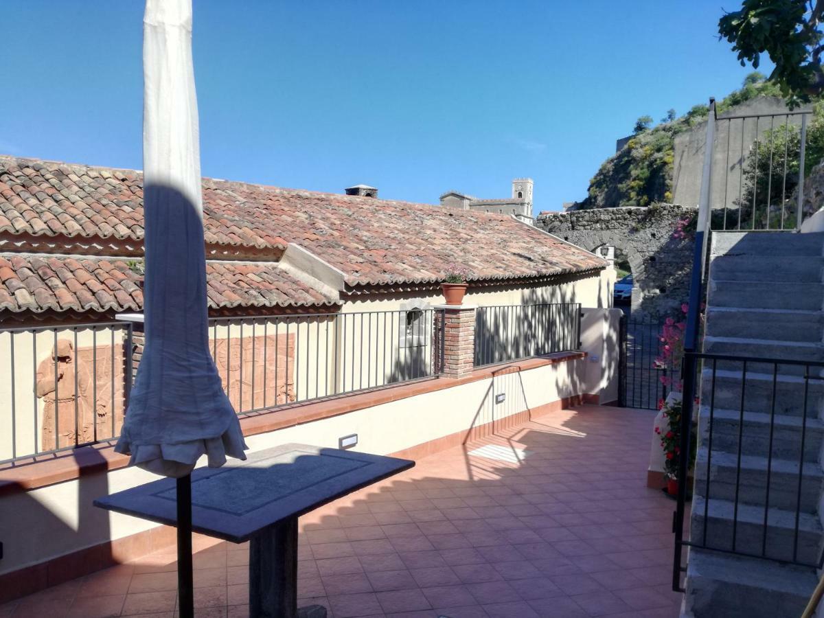 Casa Gambino Bed and Breakfast Savoca Esterno foto